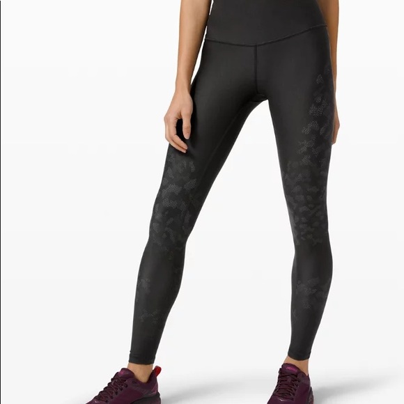 Lululemon Mapped Out Tight Camo - Picture 1 of 4